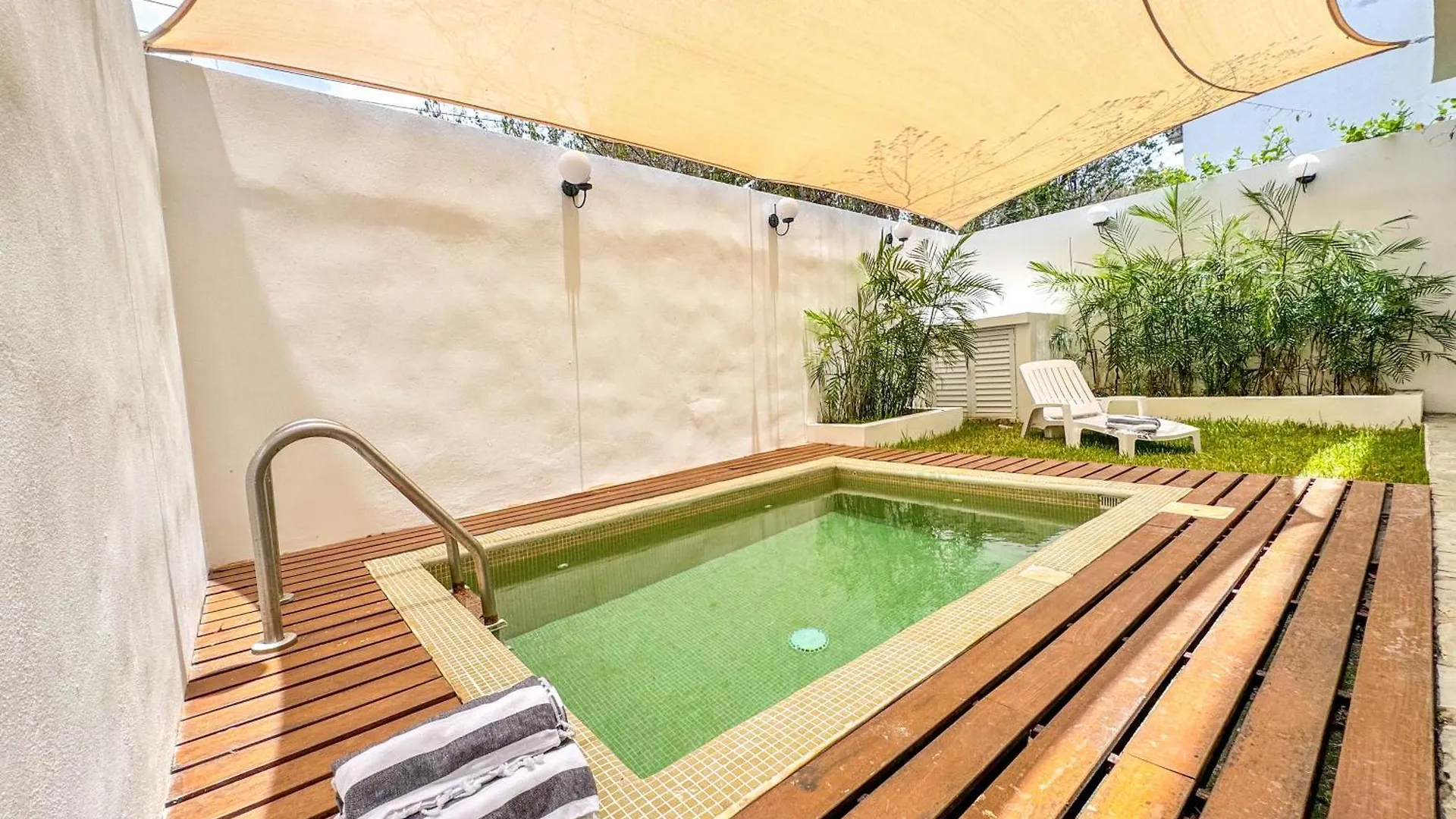 Home Pool Wonderful Common Area Puerto Morelos Mexico