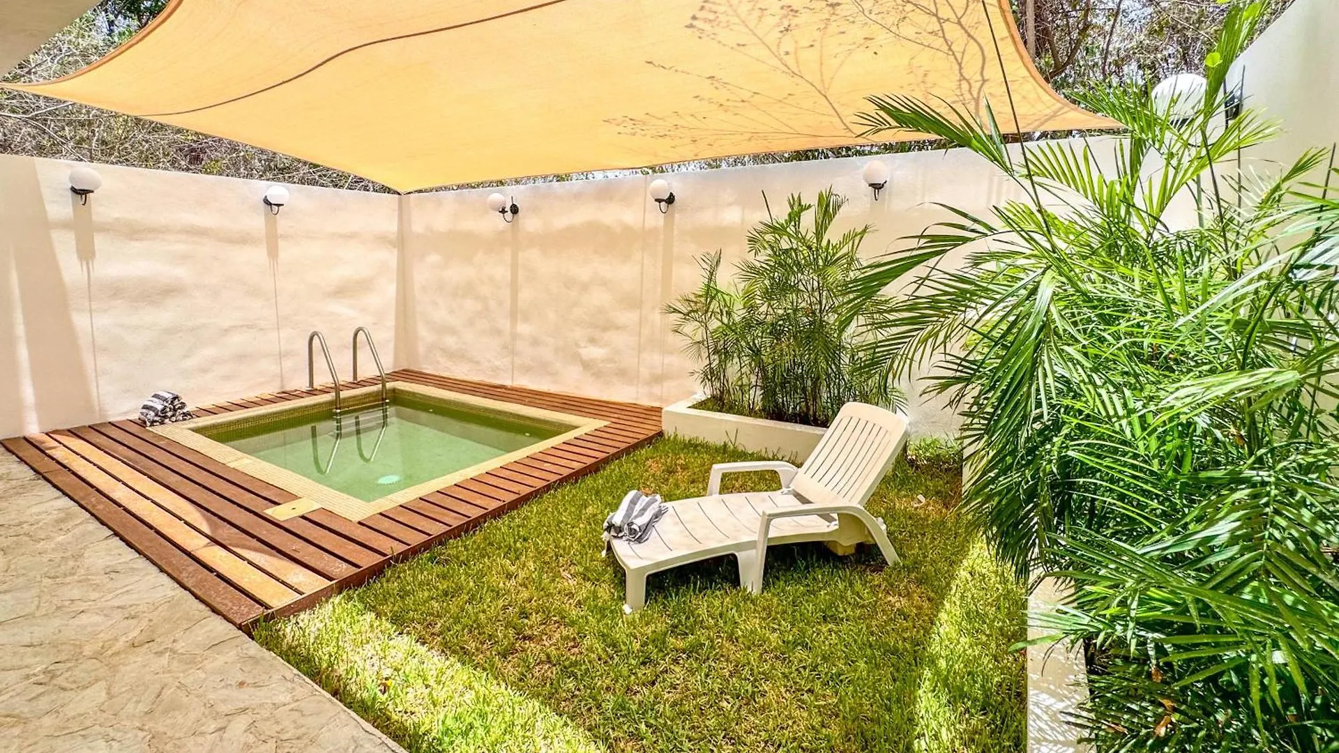 Apartment Home Pool Wonderful Common Area Puerto Morelos Mexico